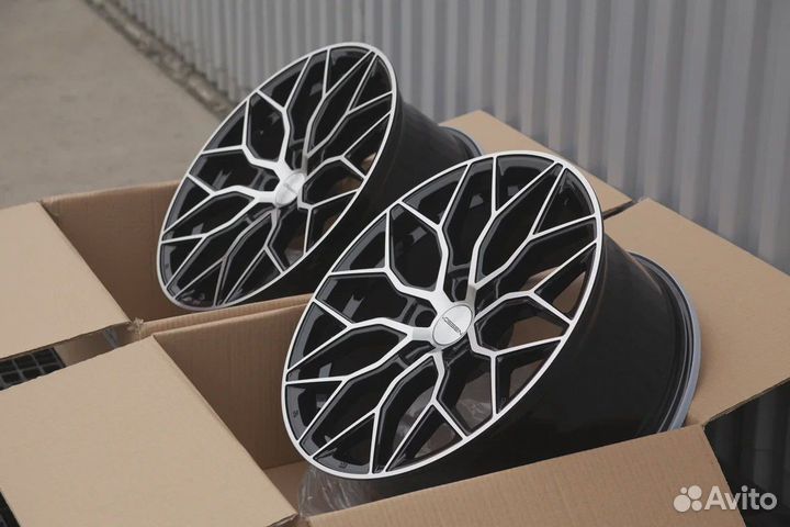 Диски Vossen HF2 R 17 5x108 Черные с полировкой