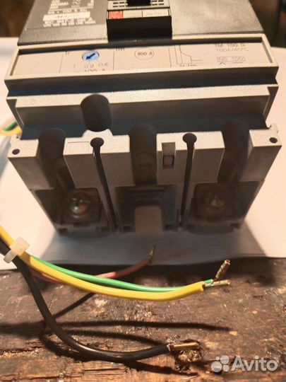 Автоматический выключатель NS100H 100AMP 750 В