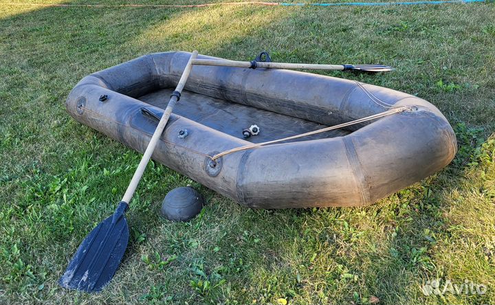 Лодка надувная резиновая