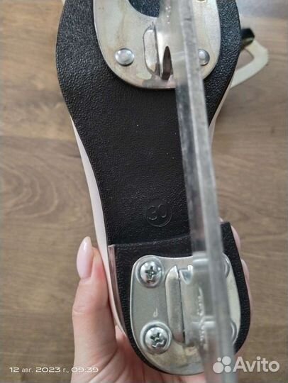 Коньки фигурные