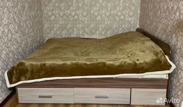 Кровать двухспальная