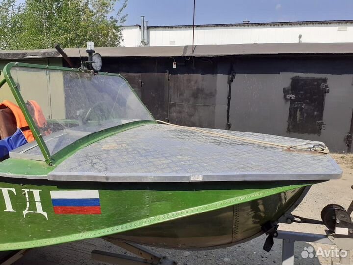 Лодка Воронеж с мотором suzuki DT-30 и прицепом