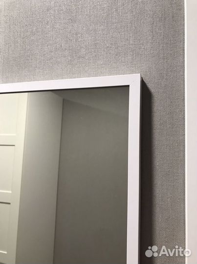 Заркало белое