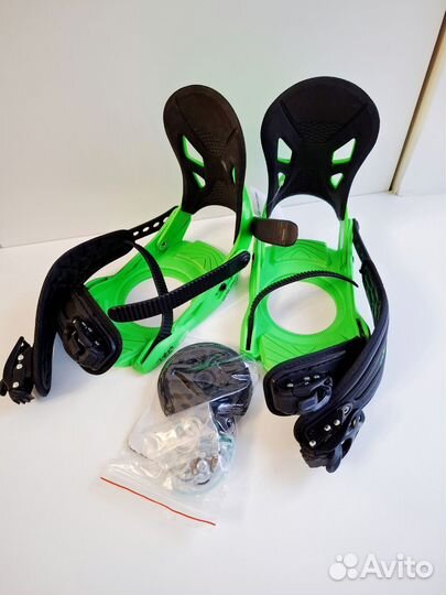 Крепления для сноуборда новые детские