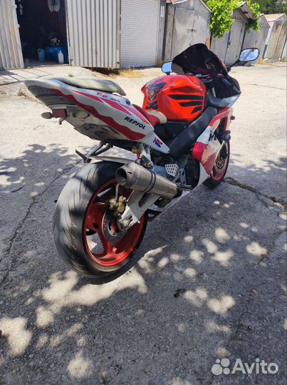 Honda cbr954rr