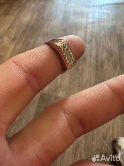 Печатка золотое кольцо мужское