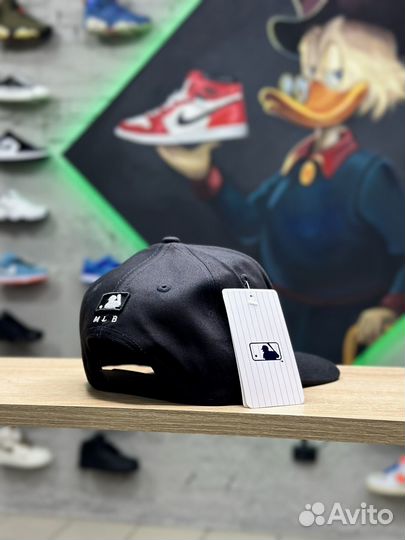 Бейсболка LA