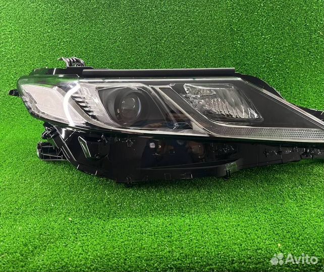 Фара правая Камри В70 20+