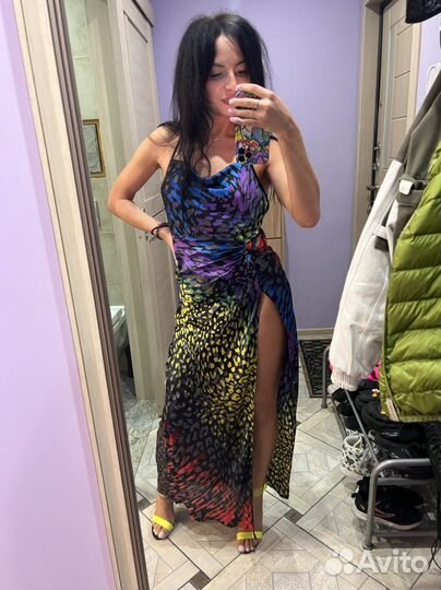 Вечернее платье в пол с разрезом