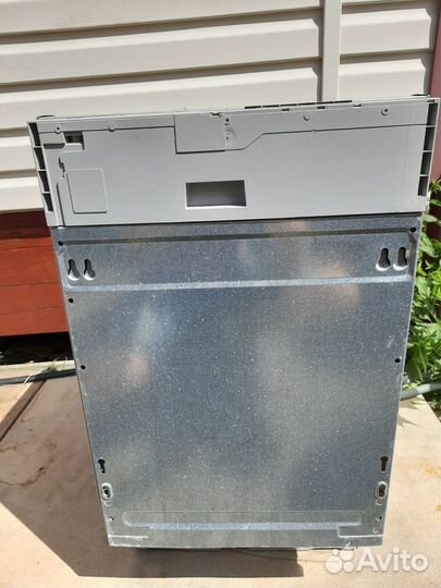 Встраиваемая посудомоечная машина Zanussi zdts 300