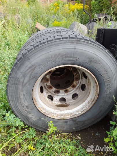 Резина Bridgestone 315*70 радиус 22,5