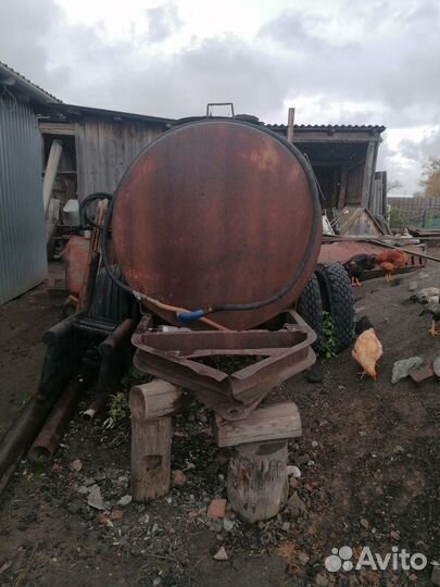 Бочки для воды 1000л