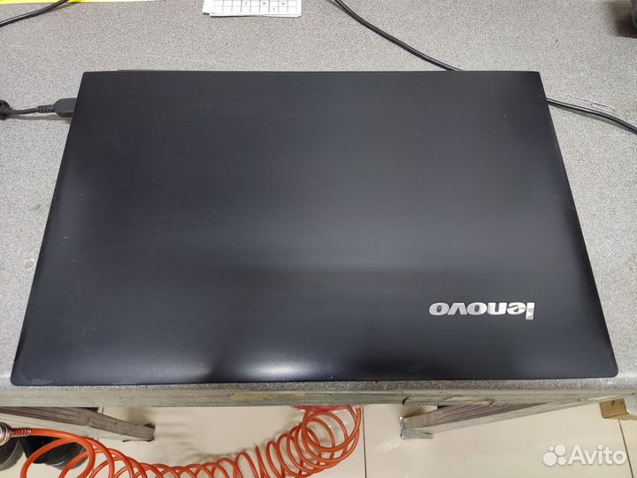 Ноутбук Lenovo
