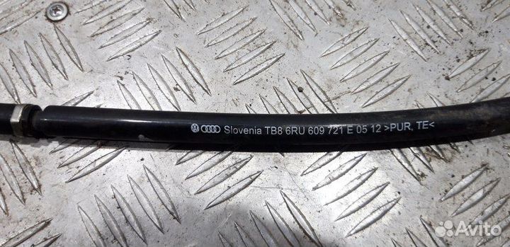 Трос ручника левый под барабанный тормоз Polo RUS