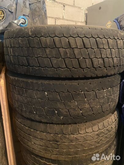 Ведущие колеса 265/70 R19.5