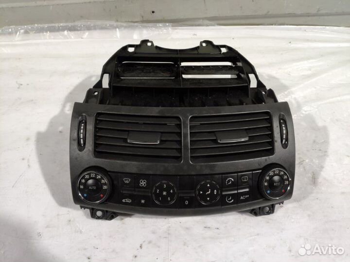 Блок управления климат контроля Mercedes W211
