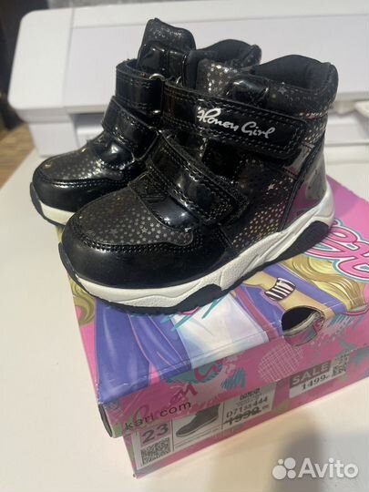 Ботинки демисезонные для девочки 23 размер