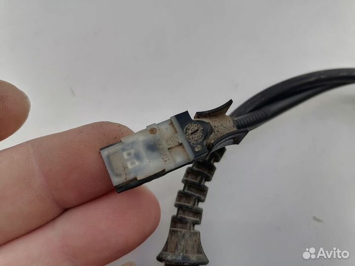 Датчик абс задний Renault Fluence Megane 3