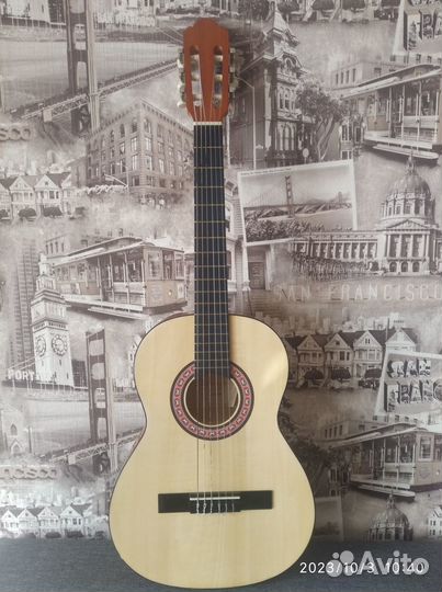 Классическая гитара 3/4