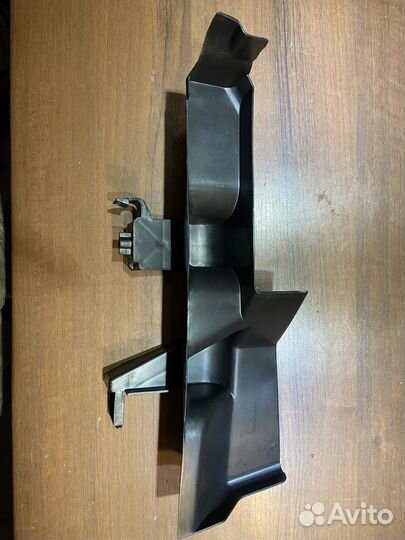 Дефлектор радиатора ford focus 3