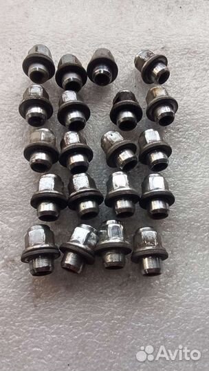 Колесные гайки mitsubishi