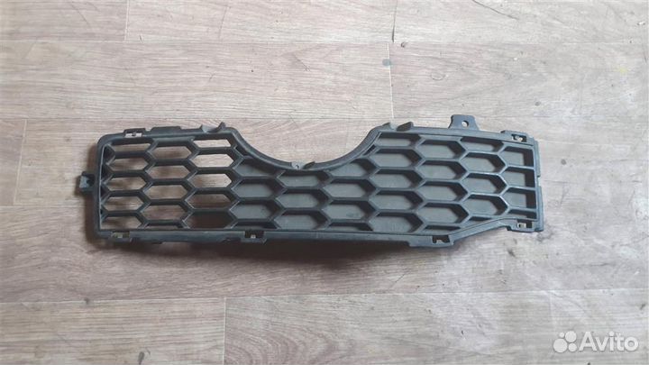 Решетка в бампер правая Chevrolet Captiva (C100)