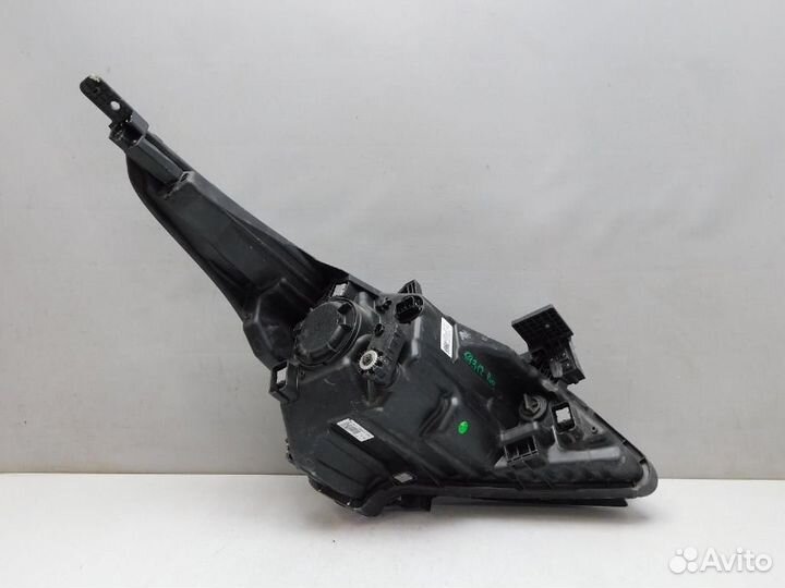 Фара левая Kia Rio