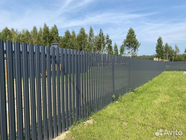 Забор из евроштакетника под ключ купить в Москве | Товары для дома и ...