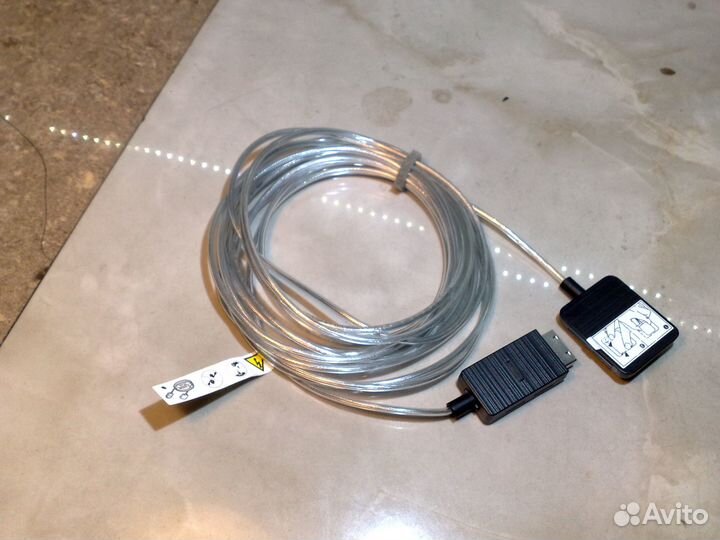 Кабель Samsung One Connect