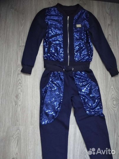 Спортивный костюм новый