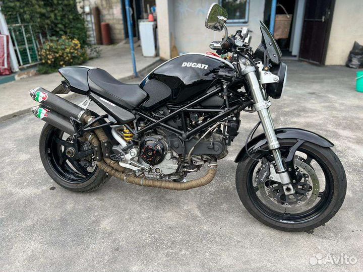 Ducati Monster S2R 1000