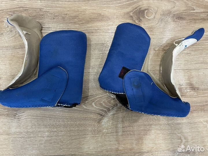 Коньки роликовые