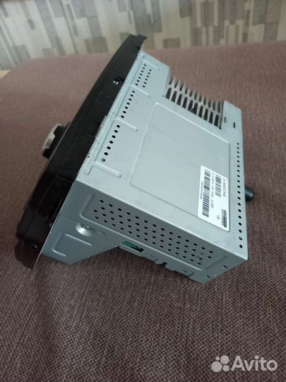 Заводская магнитолла лада веста