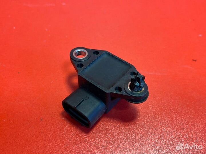 Датчик ускорения Lexus Gx470 UZJ120L 2UZ-FE 2003