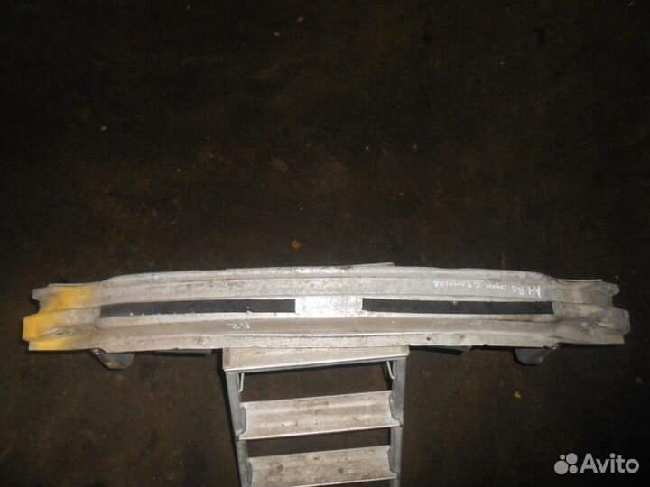 Усилитель заднего бампера Audi A4/S4