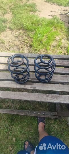 Пружины задние