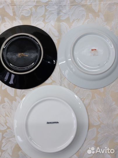 Чайные блюдца