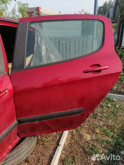 Peugeot 308 в разборе