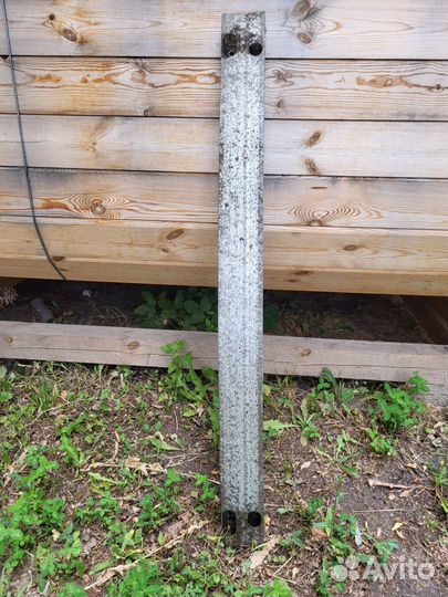 Усилитель бампера toyota camry 50