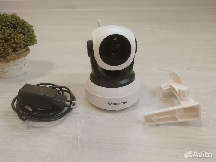 Поворотная видеокамера