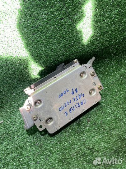 Блок управления двс Toyota carina e