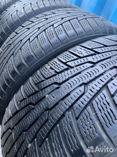 Nokian Tyres Hakkapeliitta R 235/50 R18