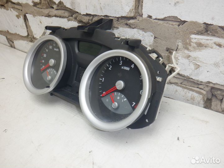 Панель приборов Renault Megane 2