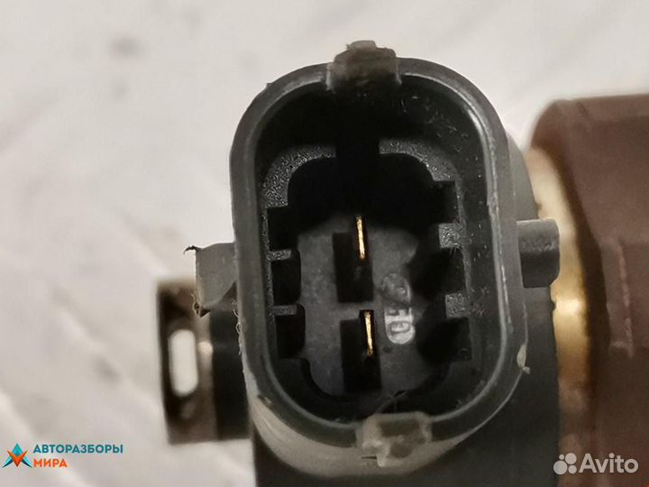 Форсунка Opel Vectra C рест. 2007 55198218