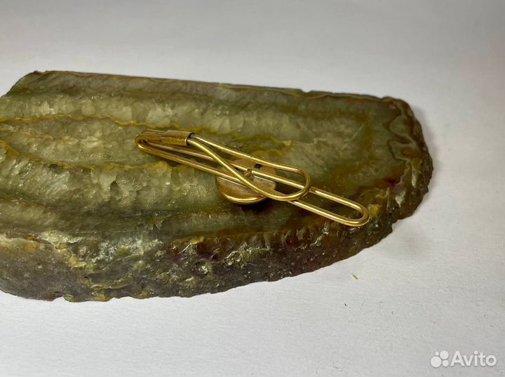 Зажим для галстука с яшмой