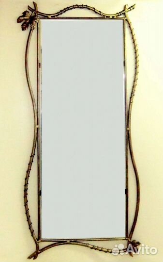 Кованое зеркало № 32