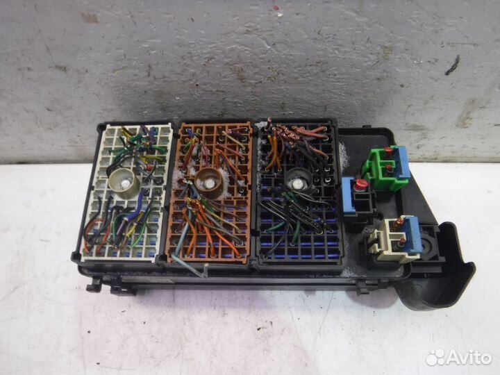 Блок предохранителей Daewoo Leganza