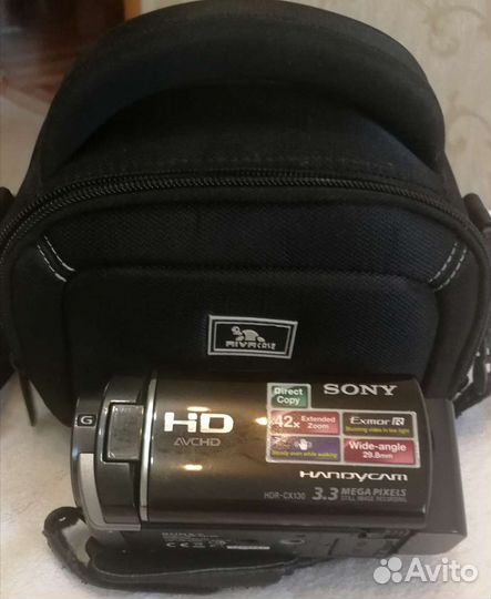 Видеокамера Sony HDR-CX130E