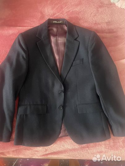 Брючный костюм на мальчика р140