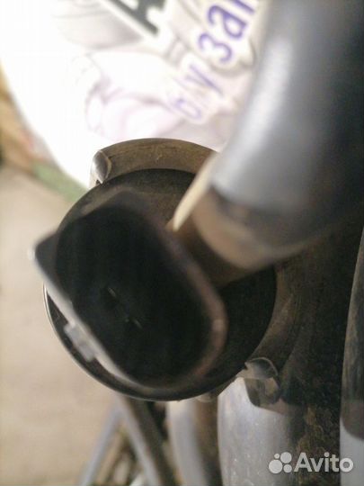 Коллектор впускной Volkswagen Jetta